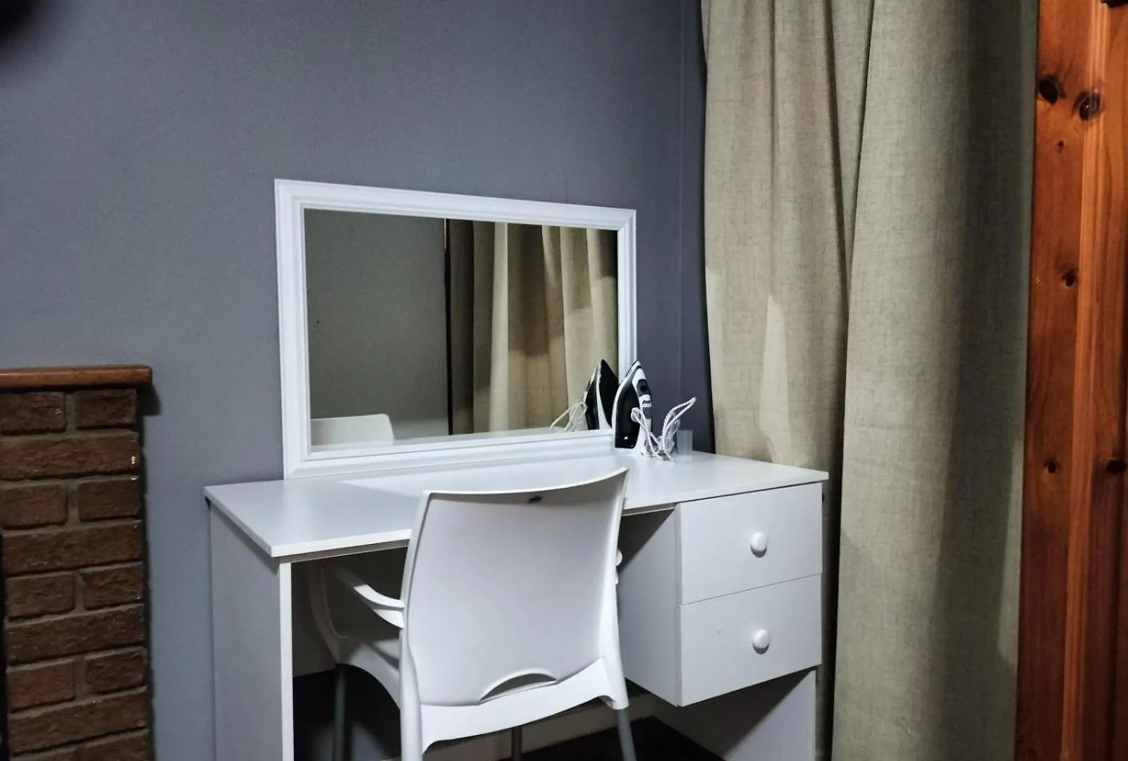 Step-By-Step Self-Catering And B&B Bellville South Africa
