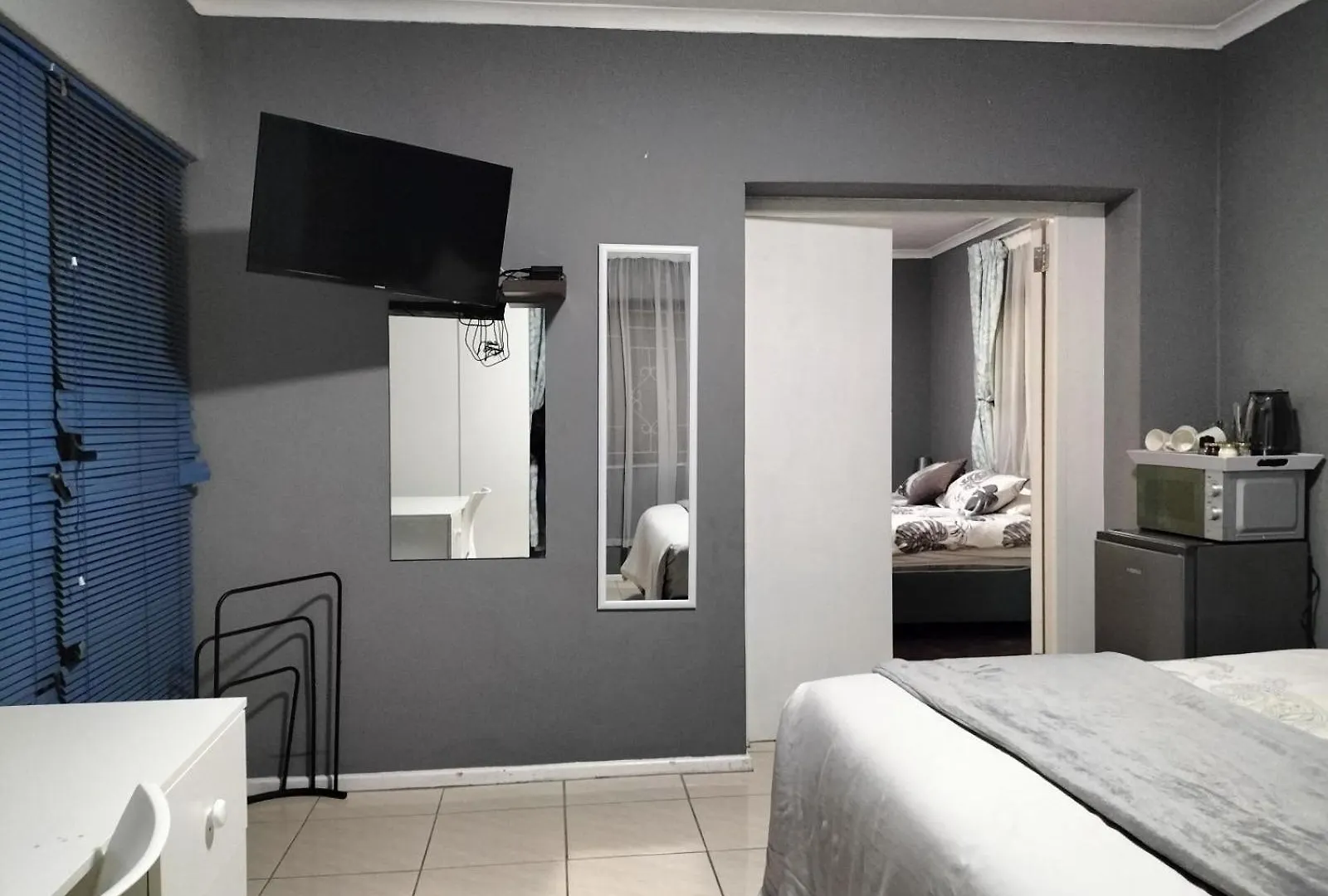 Step-By-Step Self-Catering And B&B Bellville 0*,  South Africa